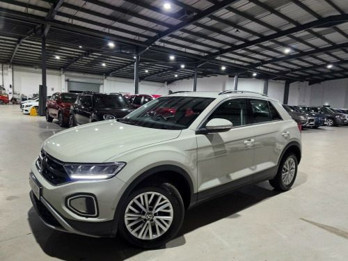 Volkswagen T-ROC  1.5 TSI Life DSG Euro 6 (s/s) 5dr 