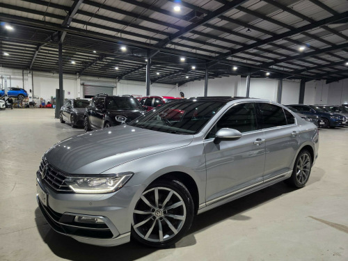 Volkswagen Passat  1.5 TSI EVO R-Line DSG Euro 6 (s/s) 4dr