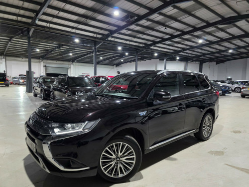 Mitsubishi Outlander  2.4h TwinMotor 13.8kWh Dynamic CVT 4WD Euro 6 (s/s) 5dr