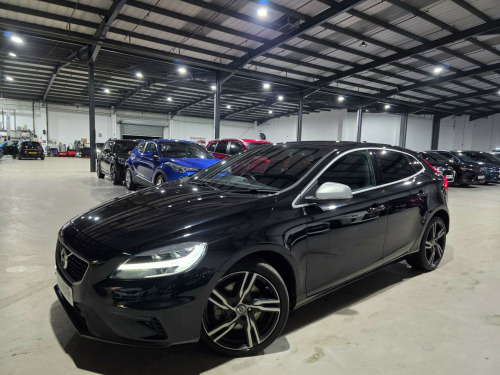 Volvo V40  1.5 T3 R-Design Edition Auto Euro 6 (s/s) 5dr 
