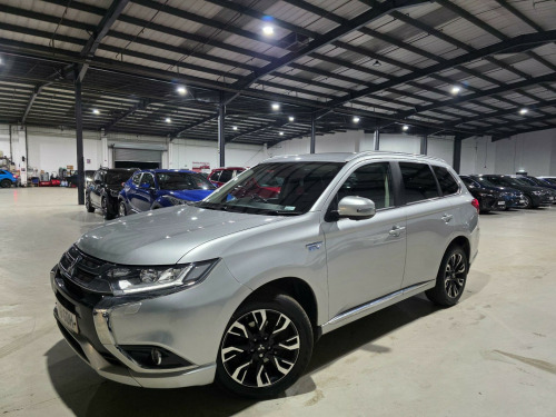 Mitsubishi Outlander  2.0h 12kWh 4h CVT 4WD Euro 6 (s/s) 5dr 