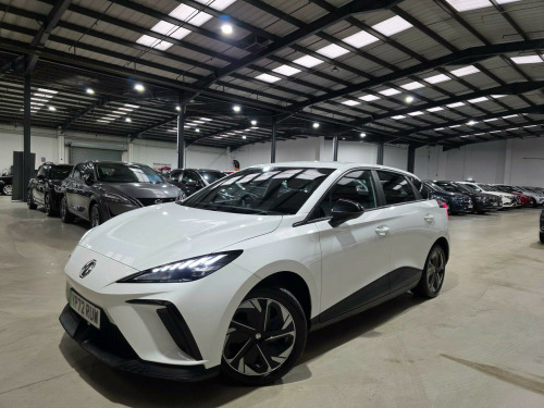 MG Mg4  64kWh SE Long Range Auto 5dr 