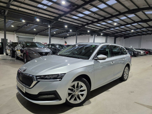 Skoda Octavia  1.4 TSI iV 13kWh SE Technology DSG Euro 6 (s/s) 5dr 