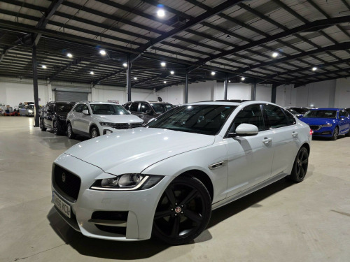 Jaguar XF  2.0d R-Sport Auto Euro 6 (s/s) 4dr 