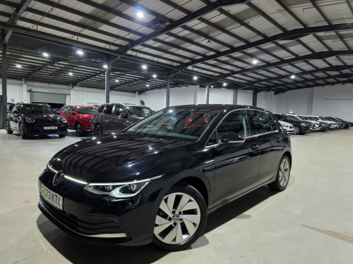 Volkswagen Golf  1.5 eTSI MHEV Style DSG Euro 6 (s/s) 5dr 
