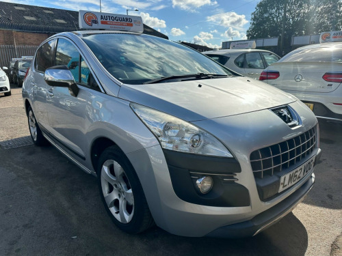 Peugeot 3008 Crossover  1.6 HDi Style Euro 5 5dr