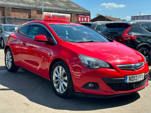 Vauxhall Astra GTC  2.0 CDTi SRi Euro 5 (s/s) 3dr