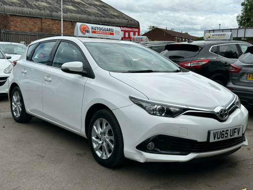Toyota Auris  1.2 VVT-i Business Edition Euro 6 (s/s) 5dr