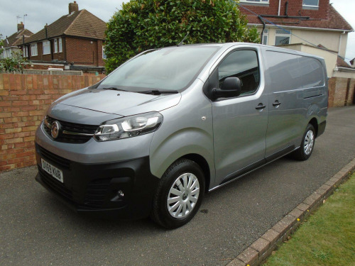 Vauxhall Vivaro  1.5 Turbo D 2900 Dynamic