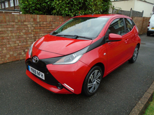 Toyota AYGO  1.0 VVT-i x-play