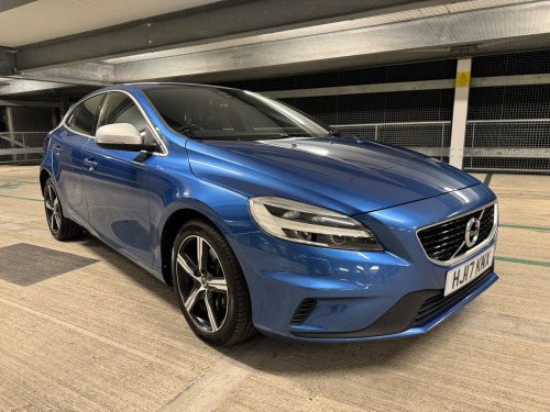 Volvo V40  2.0 D3 R-Design Nav Plus Hatchback 5dr Diesel Auto Euro 6 (s/s) (150 ps)