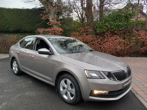 Skoda Octavia  1.5 TSI SE Technology 