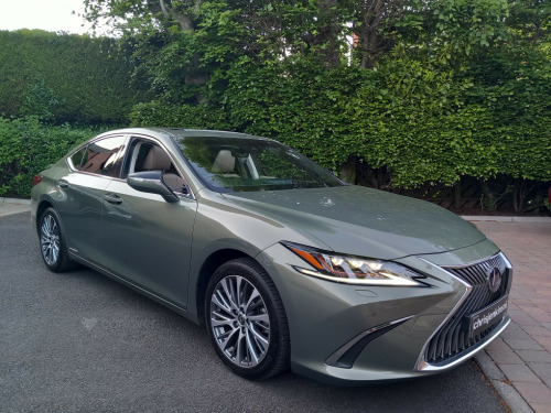 Lexus ES 300h CVT
