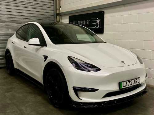 Tesla Model Y  Long Range AWD 4WD