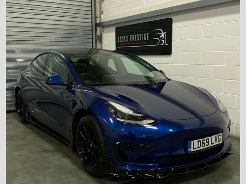 Tesla Model 3  Standard-Range +