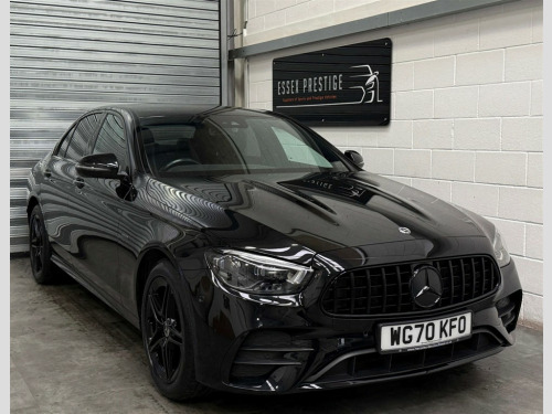 Mercedes-Benz E300  AMG Line de Auto