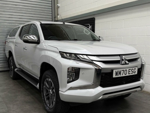 Mitsubishi L200  Barbarian X DI-D Auto 4WD