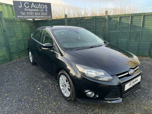 Ford Focus  1.6 TDCi Titanium Navigator Euro 5 (s/s) 5dr