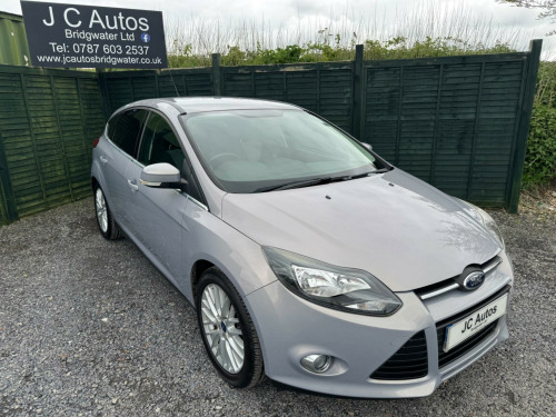 Ford Focus  1.0T EcoBoost Zetec Euro 5 (s/s) 5dr