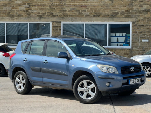 Toyota RAV4  XT4 VVT-I 5-Door