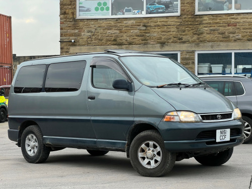 Toyota GRANVIA  IMPORT 3.0 DT