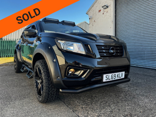 Nissan Navara  DCI ACENTA SHR DCB AIR CON TOW BAR SPACE SAVER SPARE WHEELMETALLIC PAINT