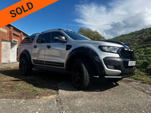 Ford Ranger  WILDTRAK 4X4 DCB TDCI 4-DoorNAV HDREAR VIEW CAMERATOW BARHARD TOPPARKING SE