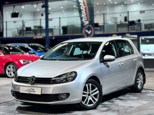 Volkswagen Golf  1.6 TDI SE Euro 5 5dr