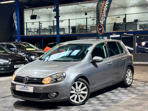 Volkswagen Golf  2.0 TDI GT Sport DSG 5dr