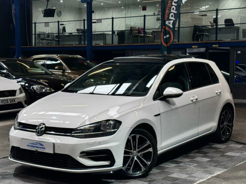 Volkswagen Golf  2.0 TDI BlueMotion Tech R-Line DSG Euro 6 (s/s) 5dr