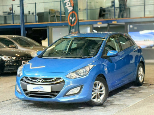 Hyundai i30  1.6 CRDi Blue Drive Active Euro 5 (s/s) 5dr