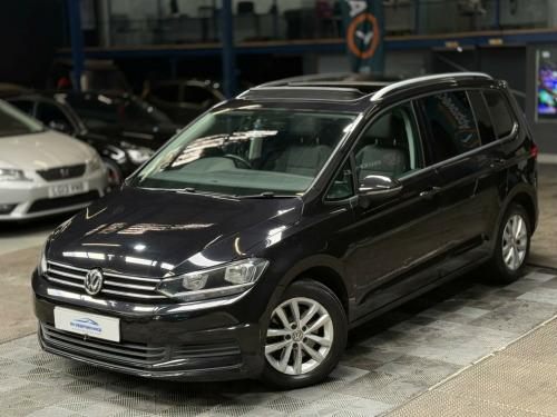 Volkswagen Touran  1.6 TDI BlueMotion Tech SE Family DSG Euro 6 (s/s) 5dr