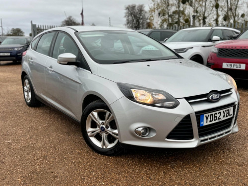 Ford Focus  1.6 Zetec Powershift Euro 5 5dr