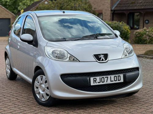 Peugeot 107  1.0 12V Urban Euro 4 5dr