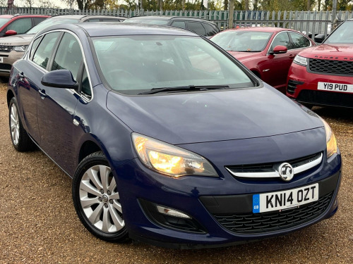 Vauxhall Astra  1.6 16v Tech Line Euro 5 5dr