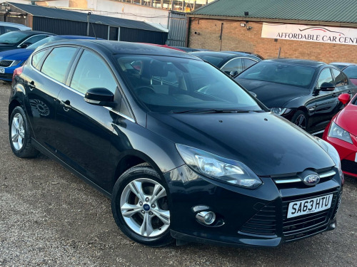 Ford Focus  1.6 Zetec Euro 5 5dr