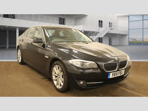 BMW 5 Series  2.0 520d SE Steptronic Euro 5 4dr