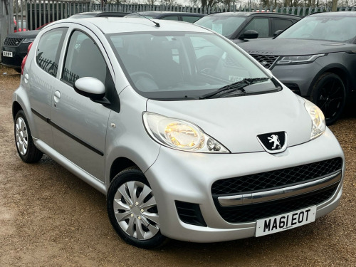 Peugeot 107  1.0 12V Urban Euro 5 5dr