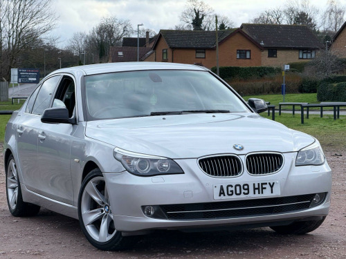 BMW 5 Series  3.0 530d SE Business Edition Steptronic Euro 4 4dr