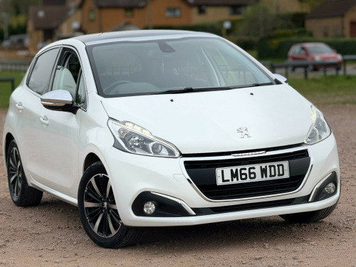 Peugeot 208  1.2 PureTech Allure Premium Euro 6 5dr