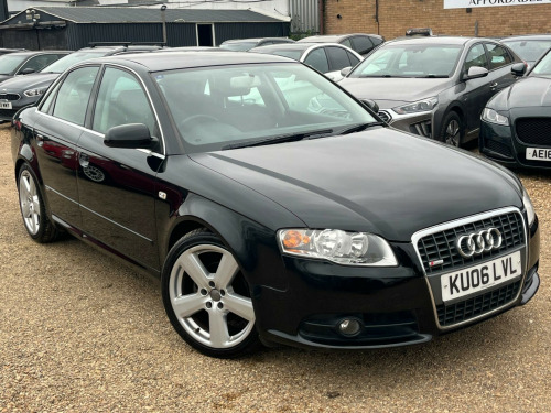 Audi A4  2.0 TDI S line CVT 4dr