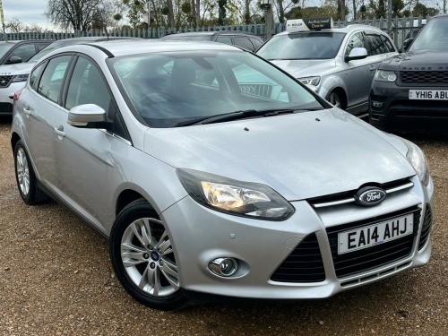 Ford Focus  1.6 Titanium Navigator Powershift Euro 5 5dr