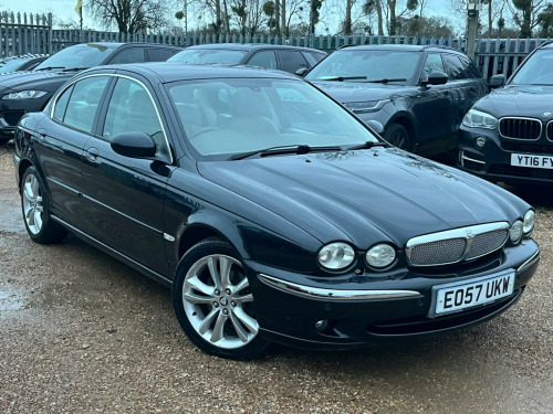 Jaguar X-TYPE  2.5 V6 SE (AWD) 4dr