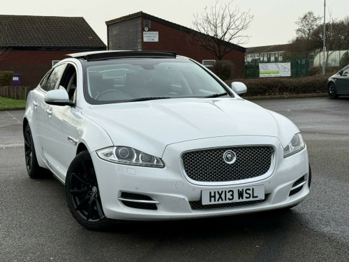 Jaguar XJ  3.0d V6 Luxury Auto Euro 5 (s/s) 4dr 
