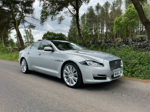 Jaguar XJ  3.0d V6 Portfolio Auto Euro 6 (s/s) 4dr