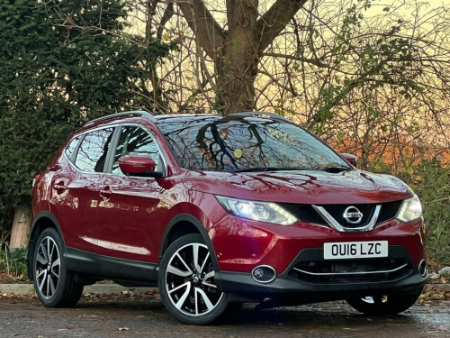 Nissan Qashqai  1.6 dCi Tekna SUV 5dr Diesel XTRON 2WD Euro 6 (s/s