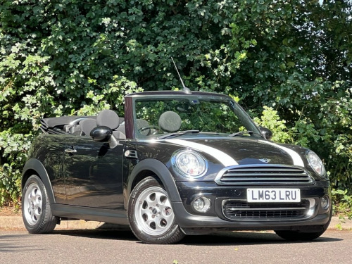 MINI Convertible  1.6 Cooper Convertible 2dr Petrol Auto Euro 6 (122