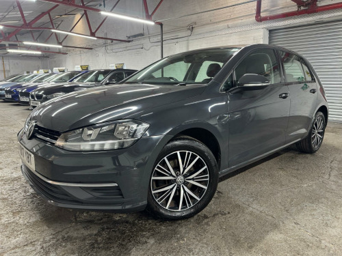 Volkswagen Golf  1.6 TDI BlueMotion Tech SE Euro 6 (s/s) 5dr