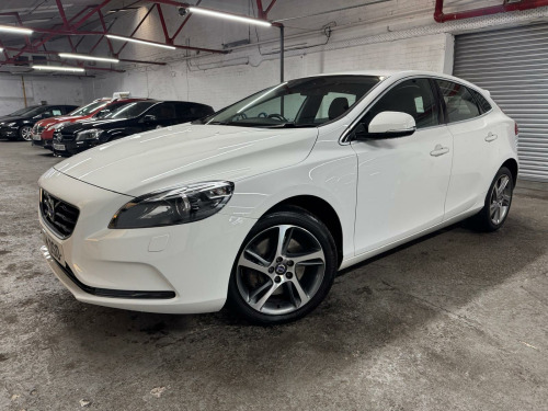 Volvo V40  2.0 D3 SE Lux Nav Euro 5 (s/s) 5dr