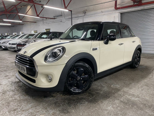 MINI Hatch  1.5 Cooper Euro 6 (s/s) 5dr